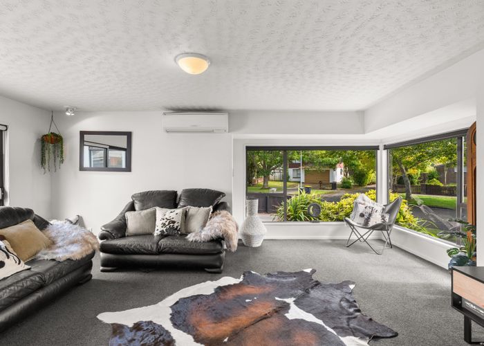  at 45 Karnak Crescent, Avonhead, Christchurch City, Canterbury