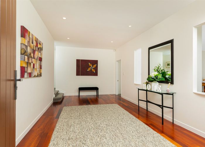  at 23 George Deane Place, Greenhithe, Auckland