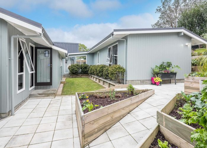  at 8 Kea Street, Waikanae, Kapiti Coast, Wellington