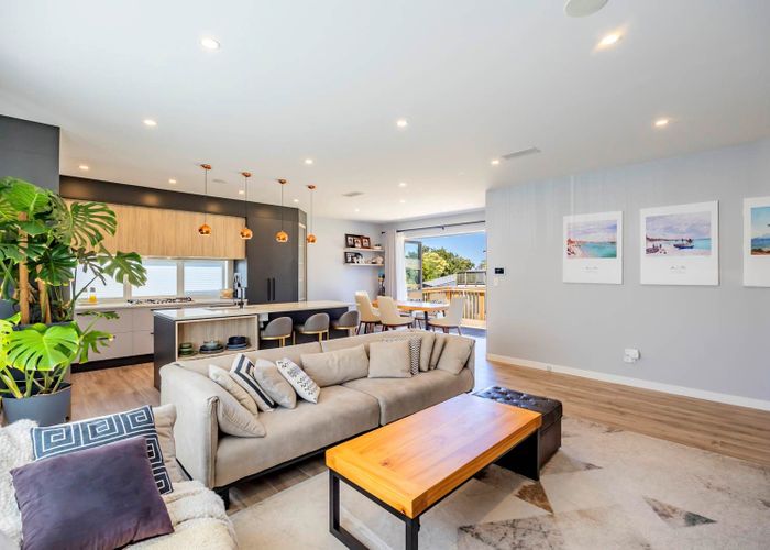  at 144 Astley Avenue, New Lynn, Auckland