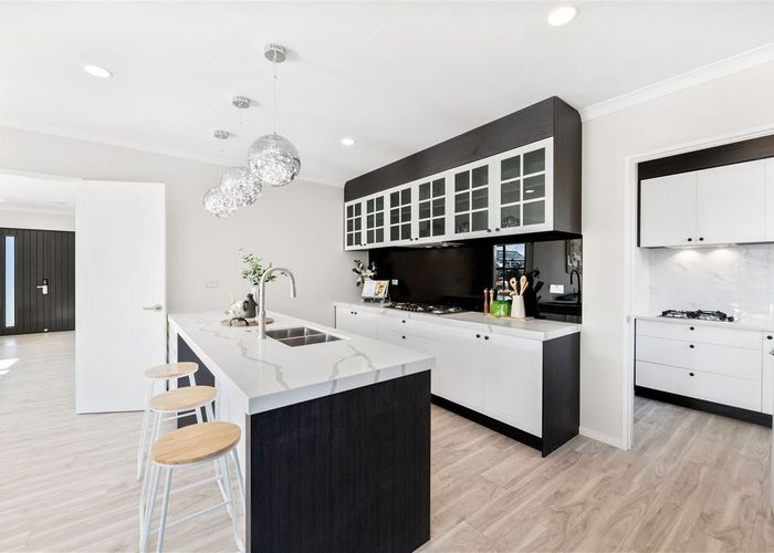  at 12 Freshland Drive, Flat Bush, Manukau City, Auckland