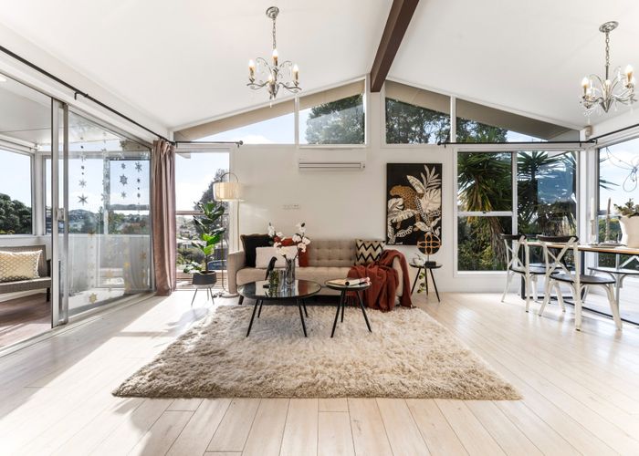  at 1/58 Cockayne Crescent, Sunnynook, Auckland