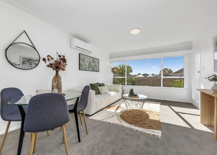  at 2/45 Denbigh Avenue, Mount Roskill, Auckland City, Auckland