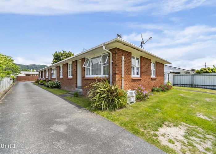  at 2 Joseph Grove, Elderslea, Upper Hutt