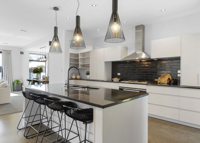  at 3 Millpond Place, Parklands, Christchurch