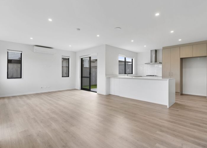  at 18 Gosper Road, Takanini, Papakura, Auckland