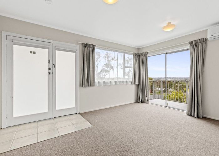  at 7 Felton Mathew Avenue, Saint Johns, Auckland