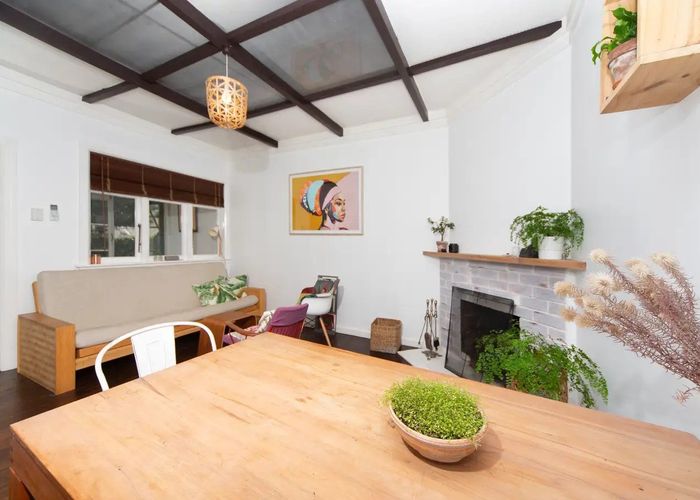  at 4/6 Eldon Road, Balmoral, Auckland