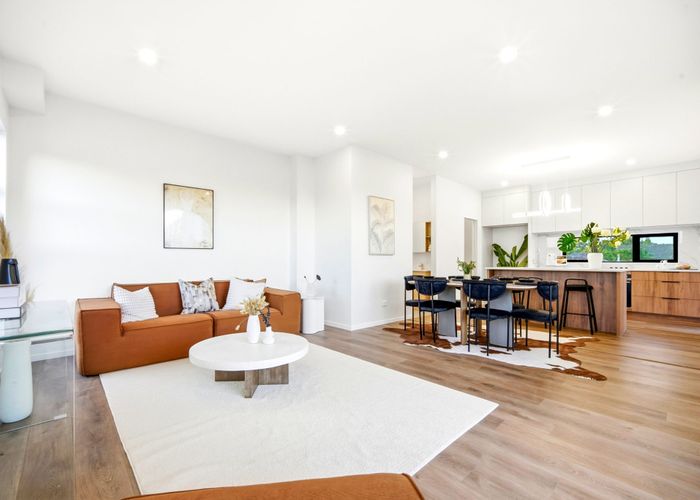  at 7/14 Karamu Street, Te Atatu Peninsula, Waitakere City, Auckland