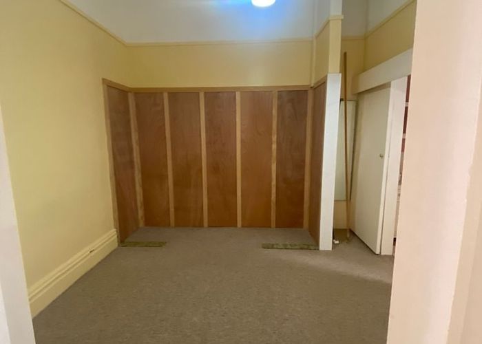  at 20 Garfield Street, Brooklyn, Wellington, Wellington