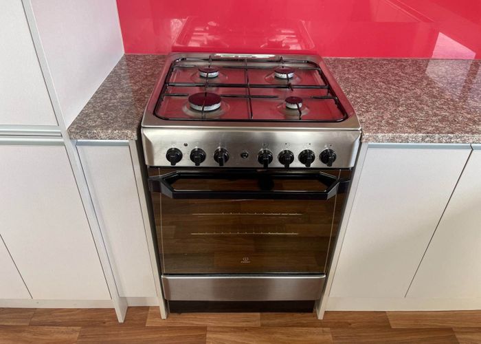  at 1/76 Prince Regent Drive, Half Moon Bay, Manukau City, Auckland