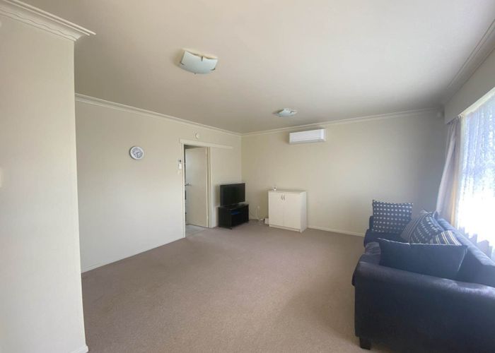 at 2/1 Cutler Street, New Lynn, Waitakere City, Auckland