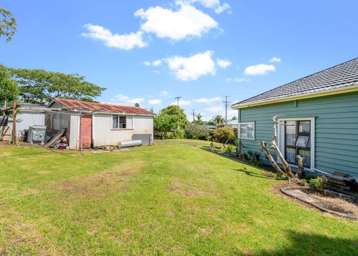  at 110 Edmonton Road, Henderson, Auckland