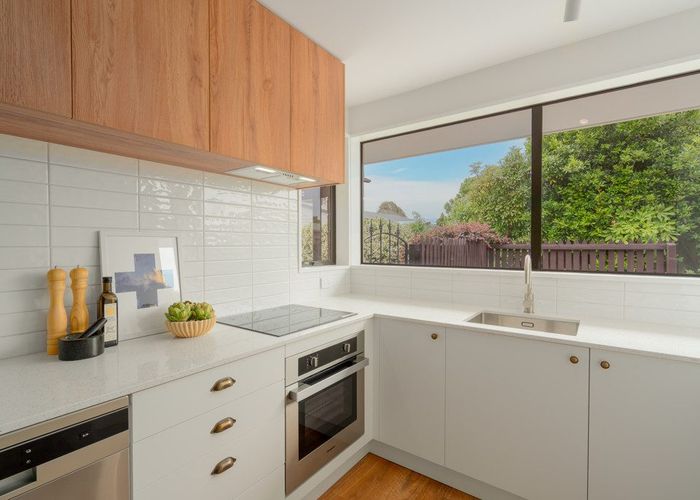  at 1/52A Aorangi Road, Bryndwr, Christchurch City, Canterbury