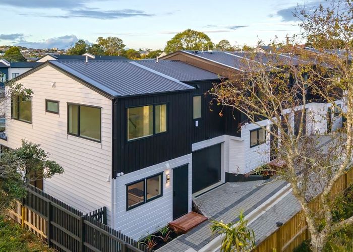  at 205D Whitney Street, Blockhouse Bay, Auckland