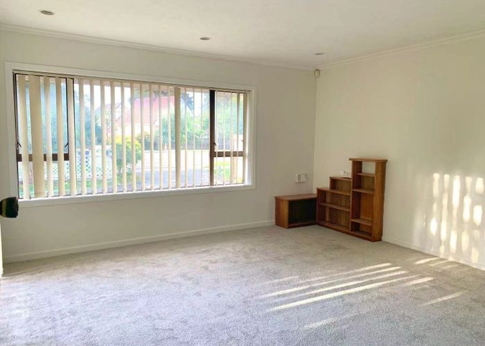 at 26 Swanson Rd, Henderson, Waitakere City, Auckland