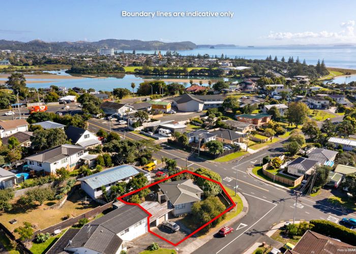 at 1/7 Red Beach Road, Red Beach, Red Beach