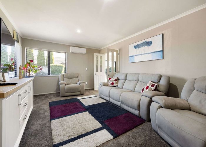  at 8 Mercury Court, Rototuna, Hamilton, Waikato