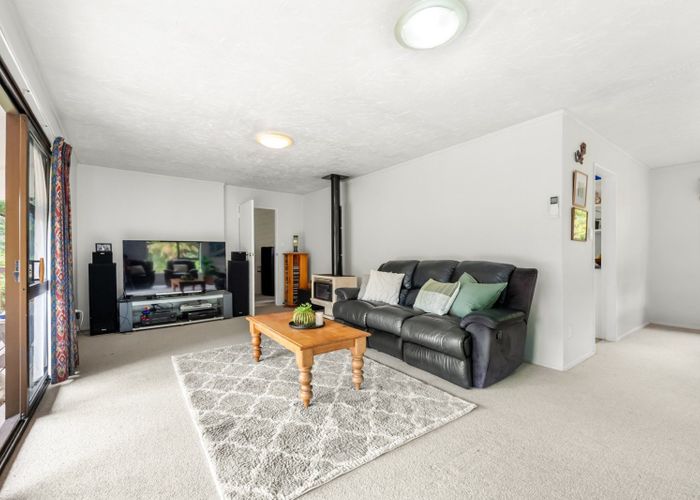  at 70 Kaitoke Loop, Kaitoke, Upper Hutt, Wellington