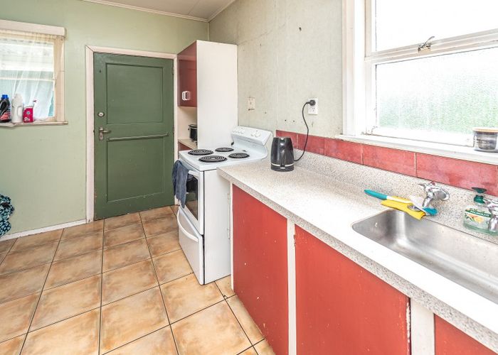  at 9 Cornfoot Street, Castlecliff, Whanganui