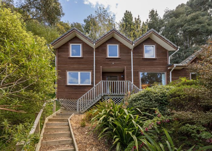  at 8 Glas Brae, Lyttelton
