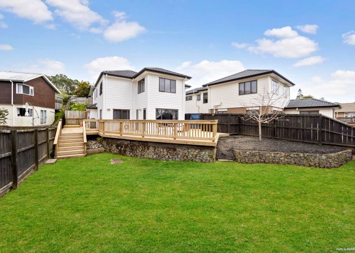  at 13F Tahi Terrace, Glen Eden, Waitakere City, Auckland
