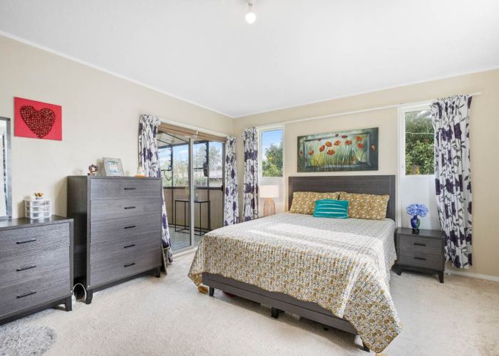  at 29 Mawney Road, Henderson, Waitakere City, Auckland