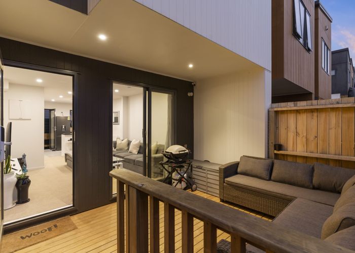  at 34/18 Hewlett Road, Massey, Waitakere City, Auckland