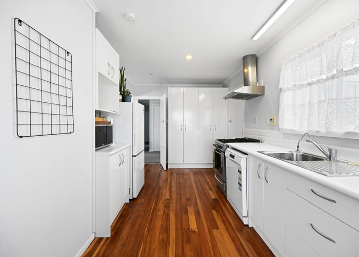  at 87 Montgomery Crescent, Bader, Hamilton, Waikato