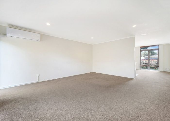  at 6 Reins Rd, Takanini, Papakura, Auckland