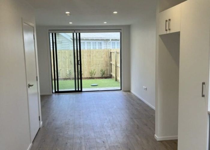  at 4/127 Luke Street, Otahuhu, Auckland City, Auckland