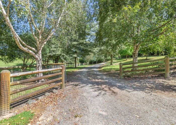  at 9 Western Rise, Ohau, Levin