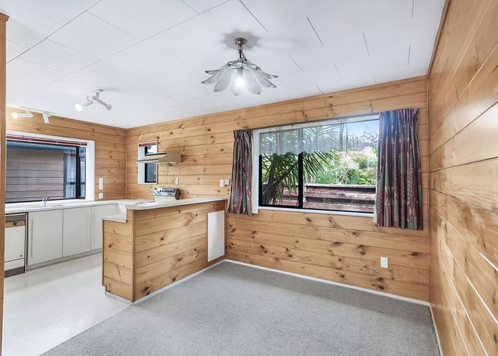  at 302C Cambridge Road, Hillcrest, Hamilton, Waikato