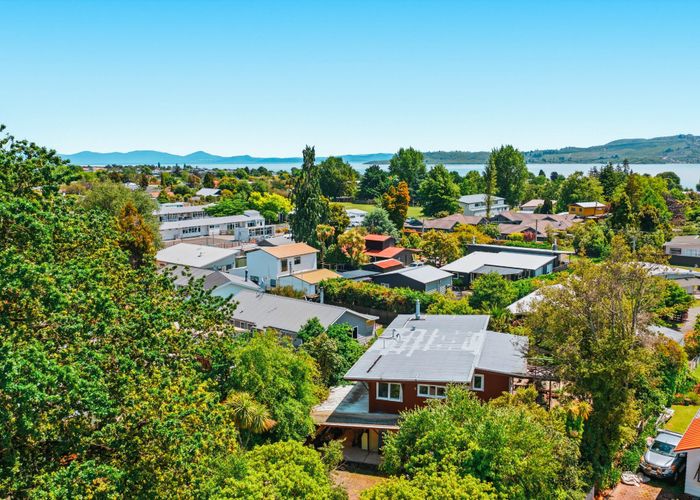  at 11 Frederick Street, Two Mile Bay, Taupo, Waikato