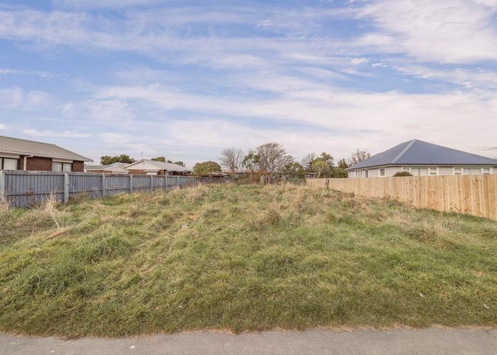  at 106 Breezes Road, Avondale, Christchurch