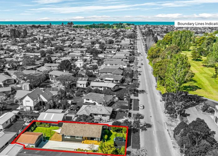 at 234 Beach Road, North New Brighton, Christchurch