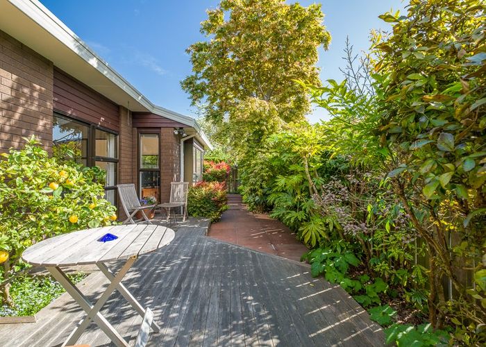  at 297C Ashgrove Terrace, Somerfield, Christchurch