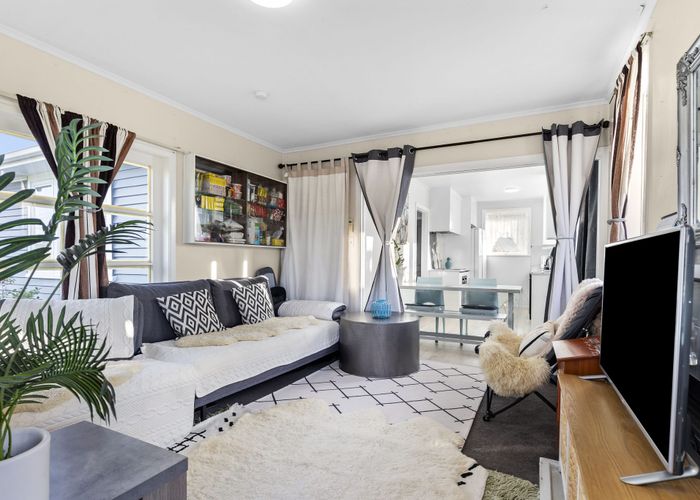  at 4 Boon Street, Manurewa, Manukau City, Auckland