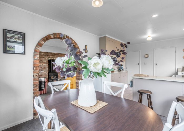  at 202 Margaret Street, Glengarry, Invercargill
