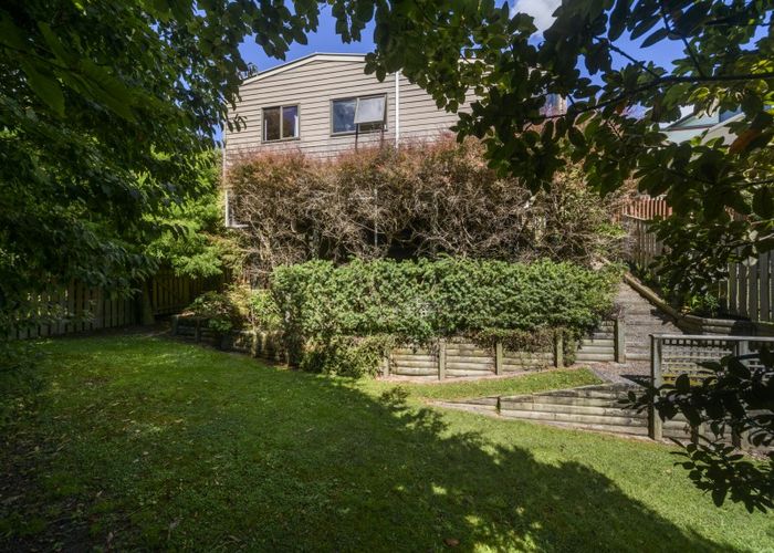  at 24 Heathcote Place, Fitzherbert, Palmerston North