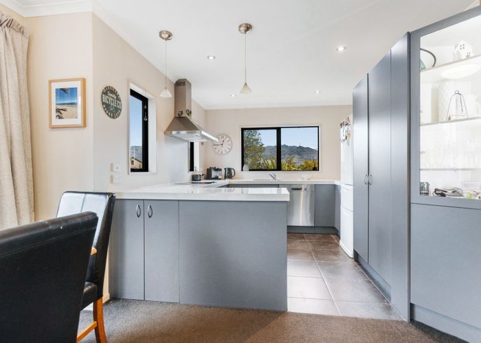  at 13 Missy Crescent, Mount Pisa