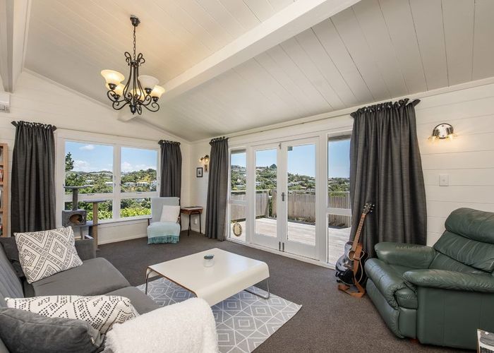  at 15 Dunmail Way, Newlands, Wellington