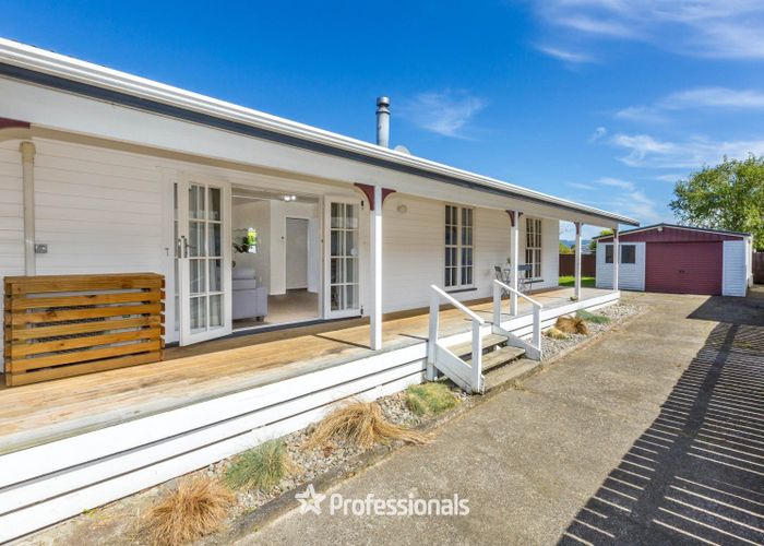  at 35 Tacoma Drive, Totara Park, Upper Hutt