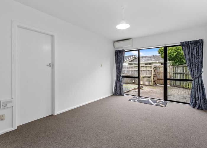  at 2/65 Champion Street, Edgeware, Christchurch City, Canterbury
