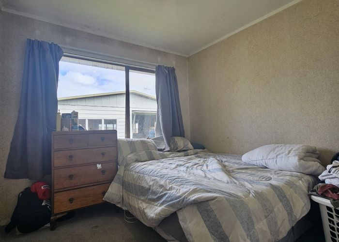  at 93 Opaheke Rd, Papakura, Papakura, Auckland