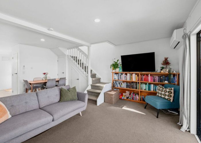  at 825F Heaphy Terrace, Claudelands, Hamilton, Waikato
