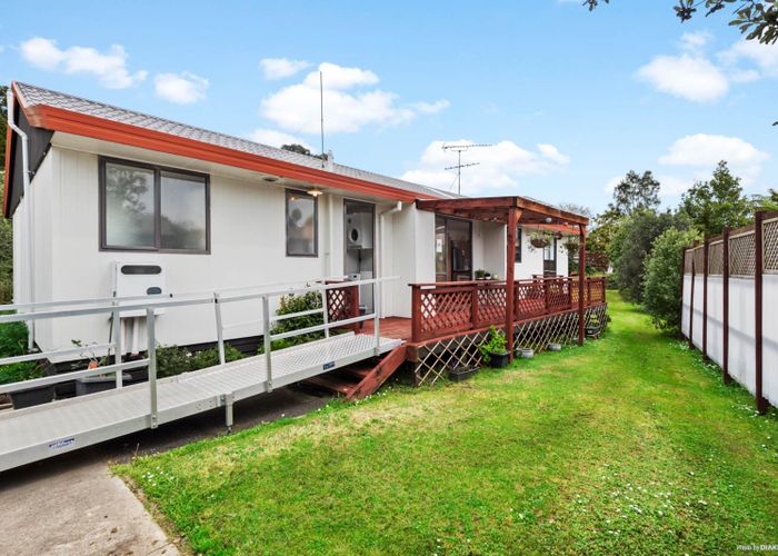  at 32 Cemetery Road, Waiuku, Waiuku