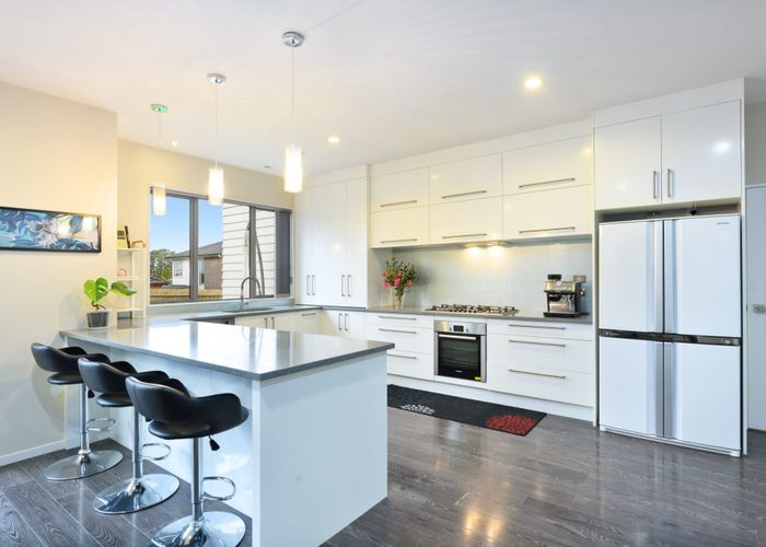  at 10 Sauvignon Avenue, Ranui, Auckland