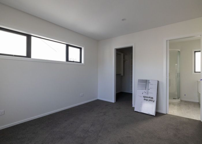 at 82-84 Gibbons Street, Ebdentown, Upper Hutt, Wellington