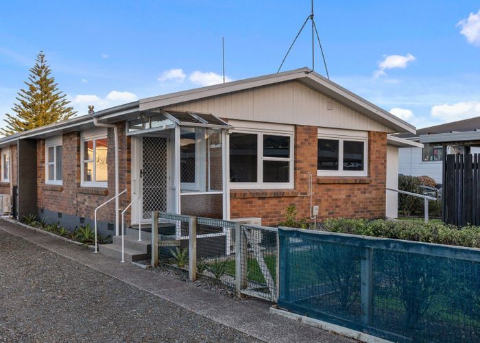  at 1/1252 Cameron Road, Gate Pa, Tauranga